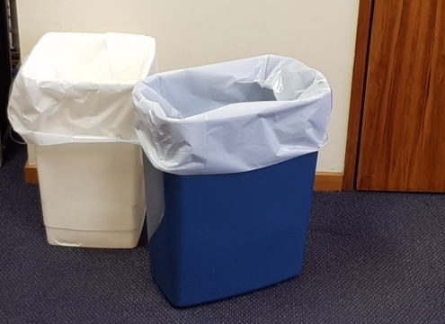 Bin Liners/Rubbish Bags 600X900-40 WHITE GARB.TOT.WRAPPED.50s - Flexoplas