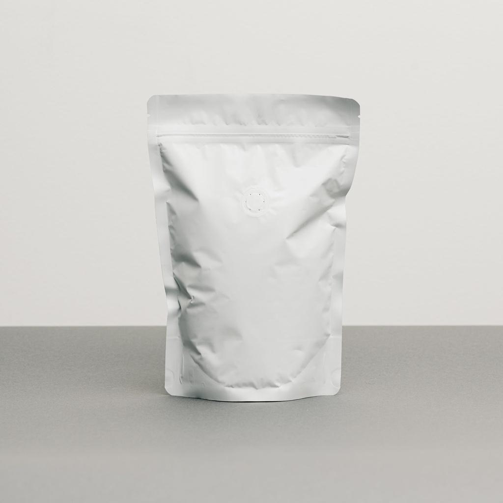 Stand Up Coffee Pouches + One Way Valve (Matte White) 1kg Carton 1000